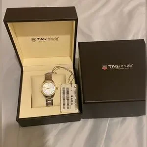 Tag Heuer Carrera 32mm White Mother of Pearl with Diamond Bezel in Rosegold Tag Heuer | Accessories | Tag Heuer Carrera 32mm White  main image 2